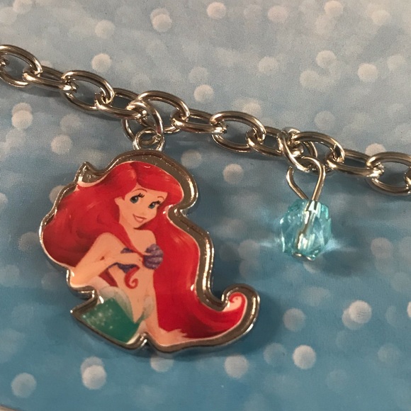 Disney Princess Charm Bracelet New In Package - Picture 4 of 7
